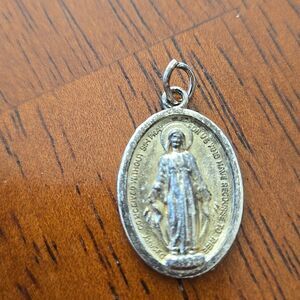 The Miraculous Medal Vtg Golden Tone Oval Pendant medallion faith Mary Love